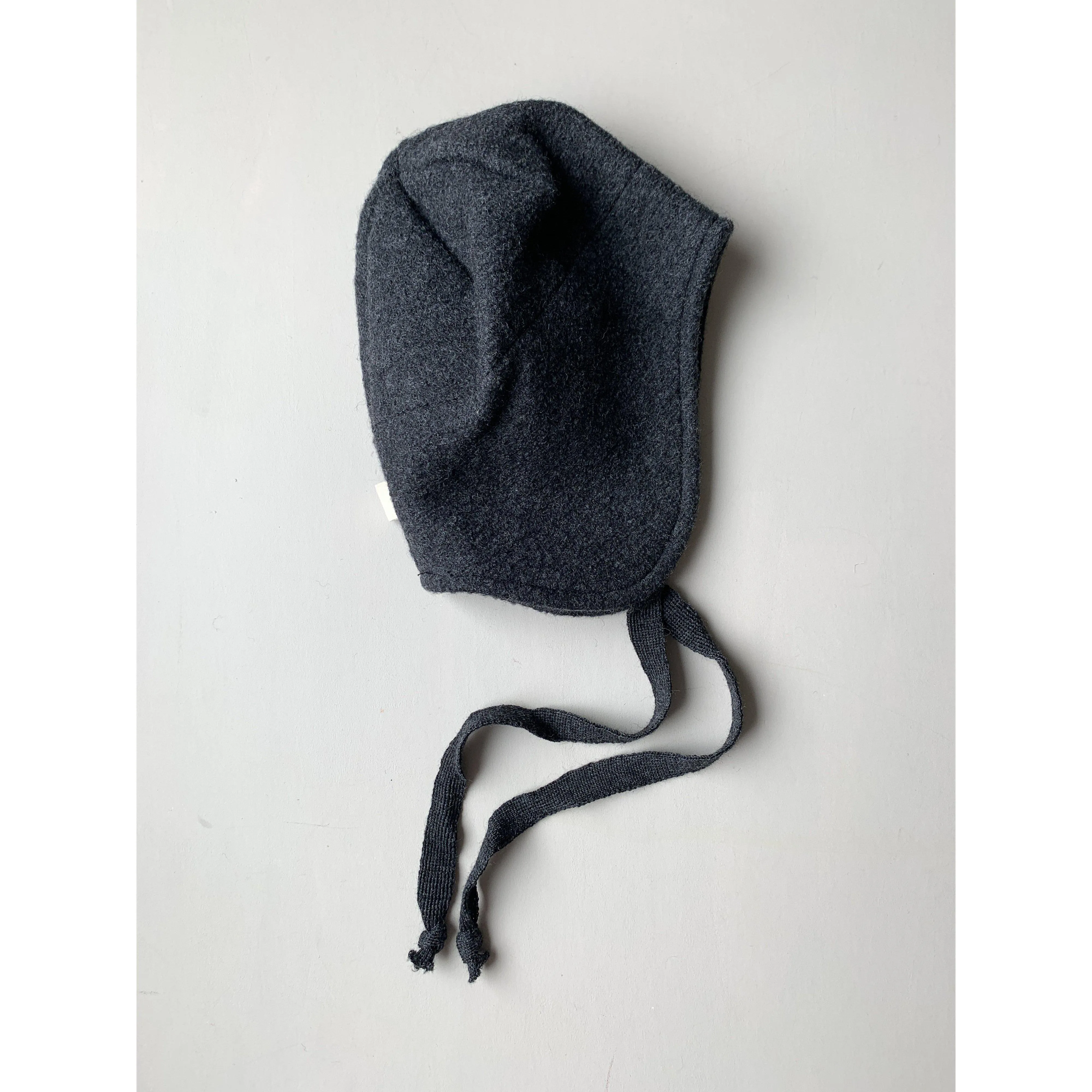 Disana - Boiled merino wool hat - Anthracite