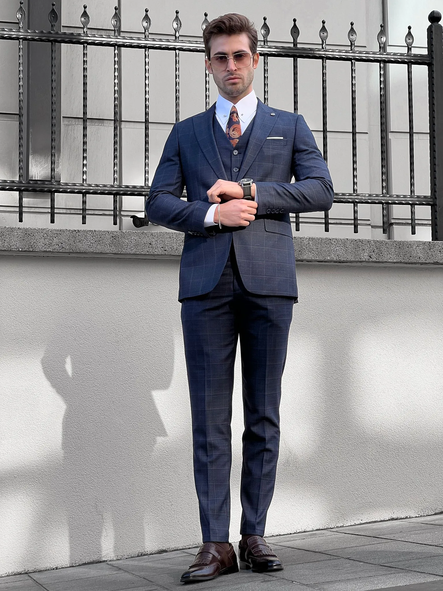 Louis Slim Fit Plaid Navy Business Suit