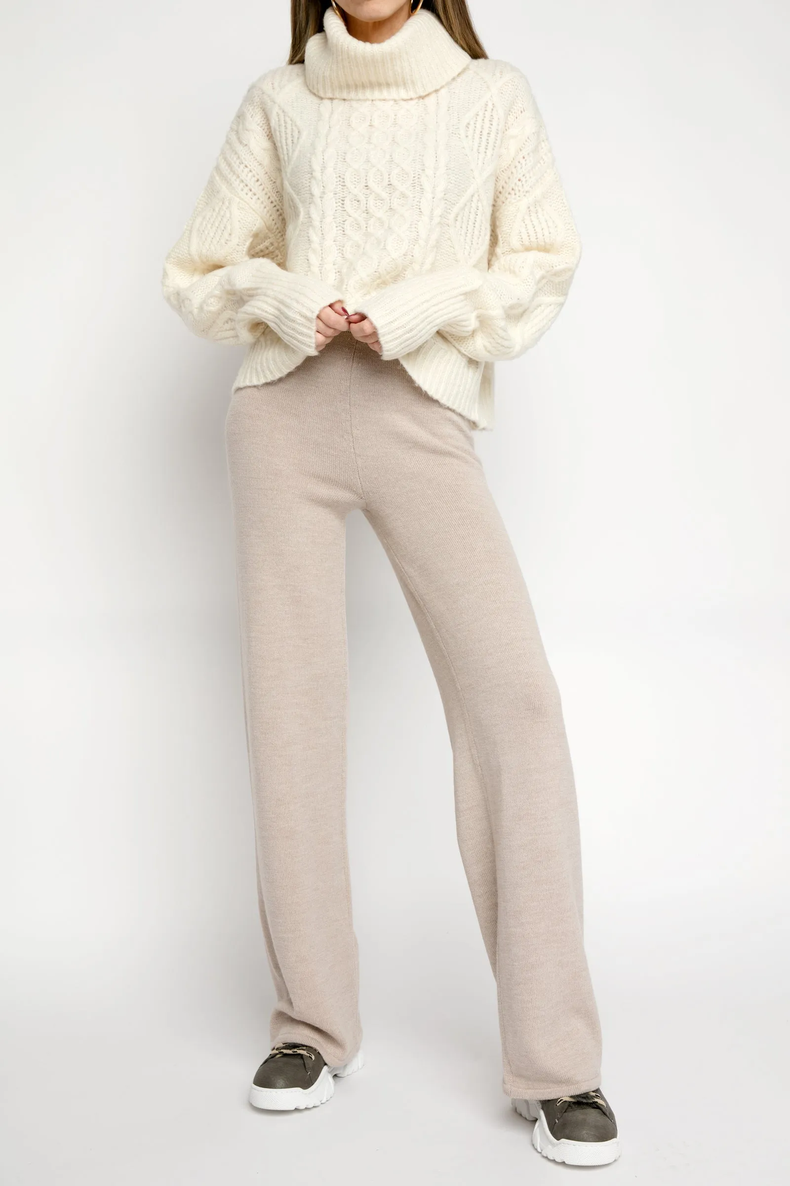 Rosae Turtleneck Pullover in Ivory